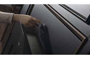 Пятистворчатый распашной шкаф для одежды и белья с зеркалом в спальню Алегро ALEG-33