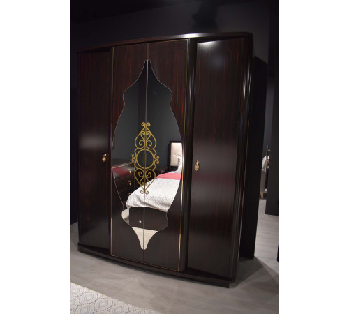 Четырехстворчатый шкаф Легенда венге LEGN-20