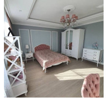 Двуспальная кровать Флоренция MUR-112-01/1 с каретной стяжкой